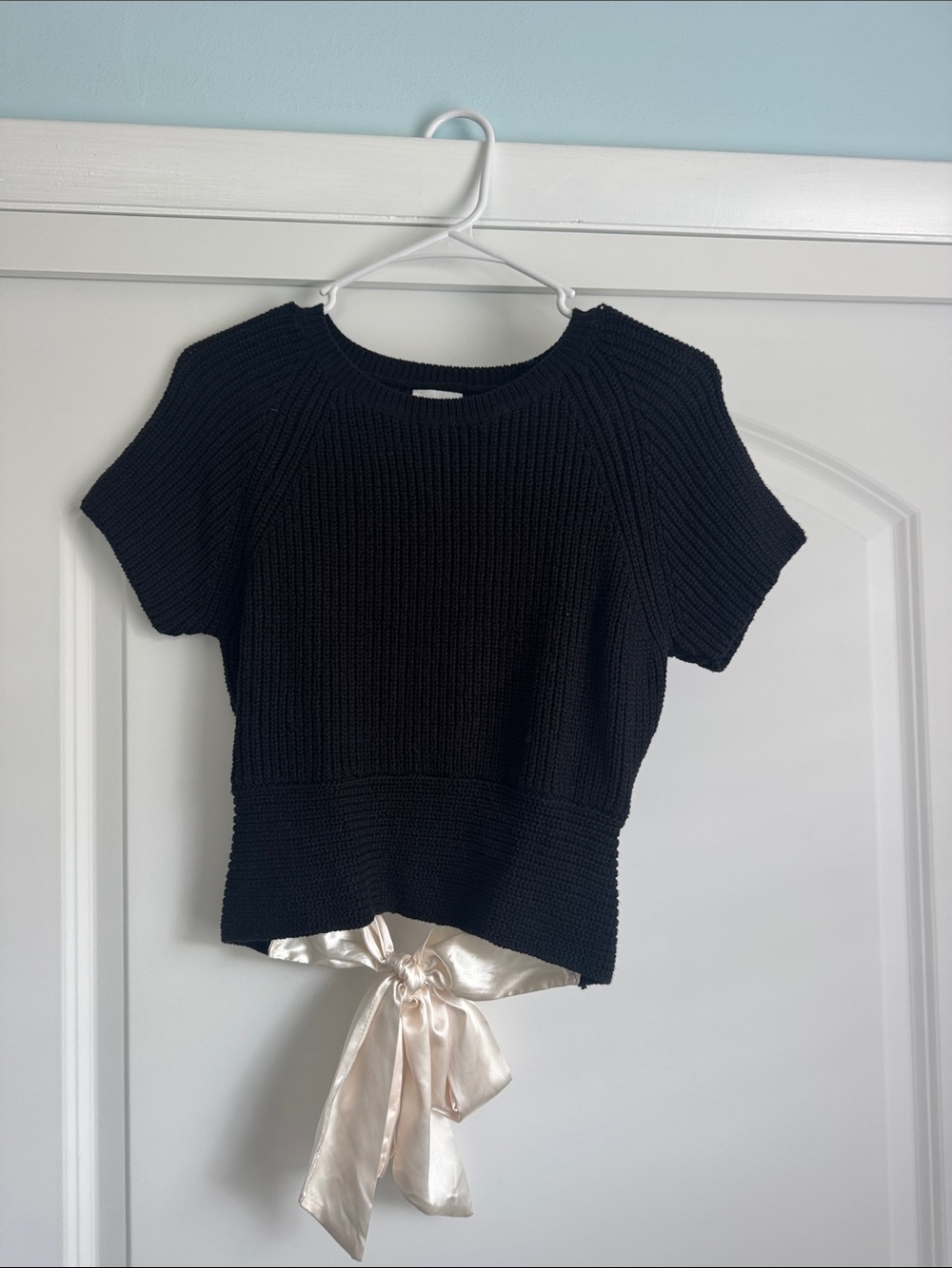 Le Lis Black Ribbed Short-Sleeve Crop Top with Cream Satin Back Tie - Picture 1 of 4